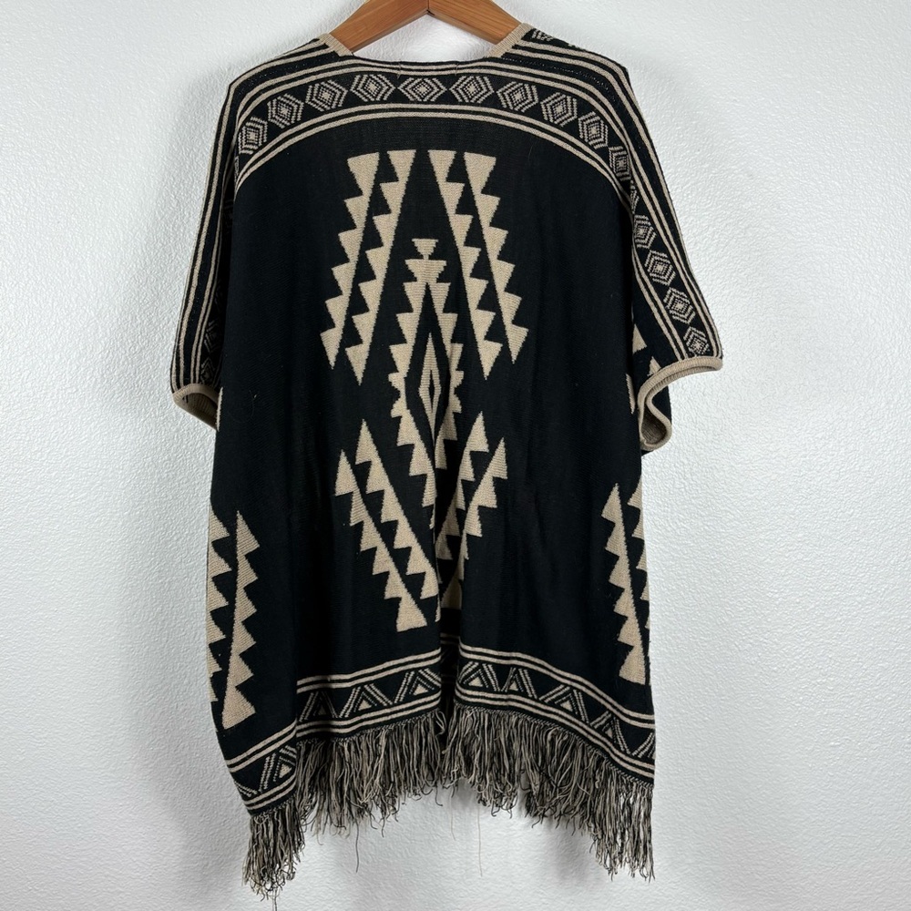Do Everything in Love Black Aztec Poncho - Picture 3 of 6